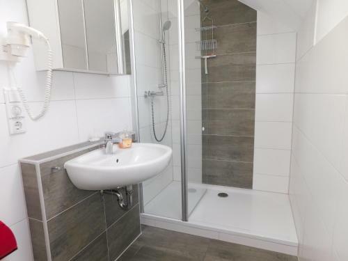 Apartamento Pension Likedeeler Doppelzimmer Br�der Barbarossa