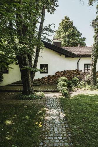 Apartamentos Gartenwohnung Tausendfreund Am Chiemsee