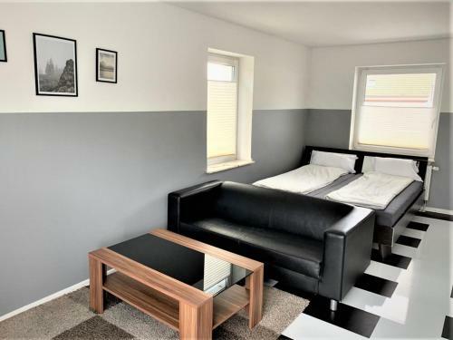 Apartamento Royal-apartments Voll M�bliert Mit Einem Ehe Bett Or
