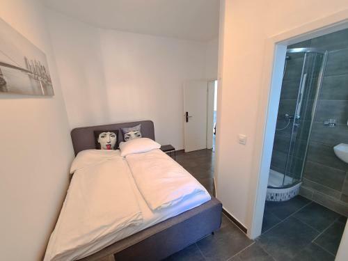 Homesuites Apartments