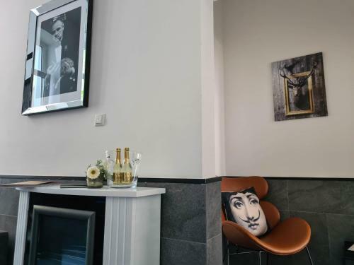 Homesuites Apartments