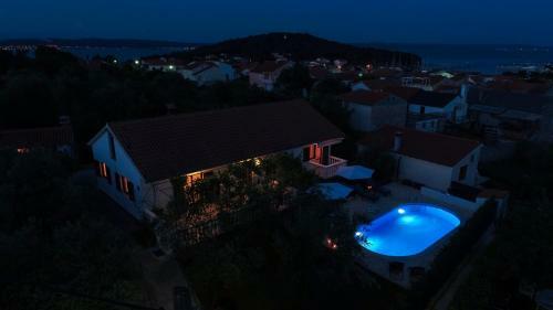 Villa Pine