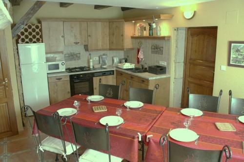 Log�te Touristique Les 3 Loups
