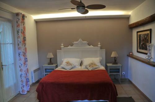 Bed & Breakfast Bastide De L'avelan