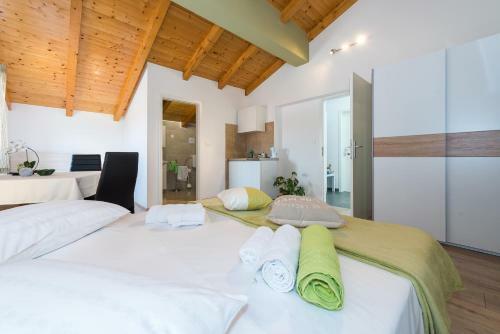 Hostal Guesthouse Miranda Np Krka