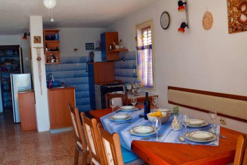 Holiday House Maretta - Apartment No 1
