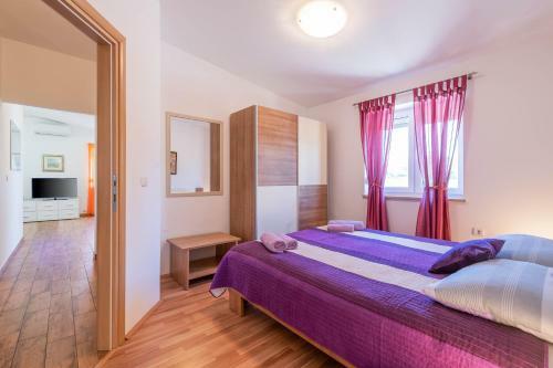 Holiday Home Funtana