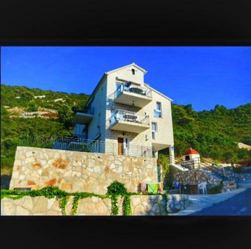 Villa Evita Apartments