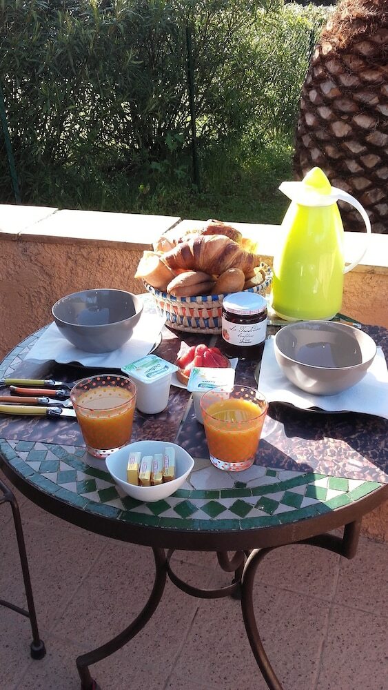 Bed & Breakfast Chambres D'h�tes Villa Aliz�
