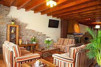 Aparthotel Hotel-apartamento Rural Atxurra