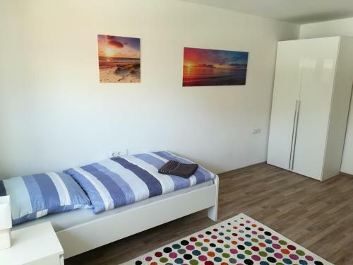 Apartment 28 O M