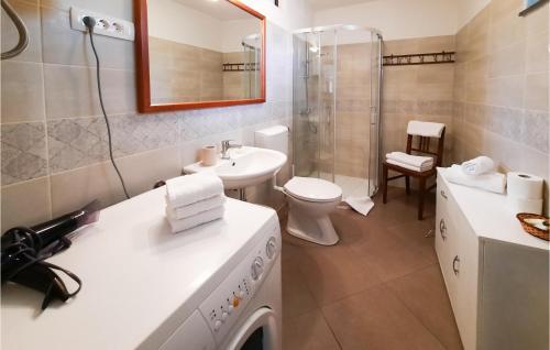 Amazing Home In Lovran With 2 Bedrooms