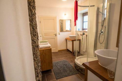 Apartamento Ferienwohnung Altes Schulhaus Greising