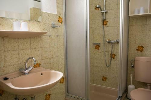 Apartamento Haus-am-deich-wohnung-1