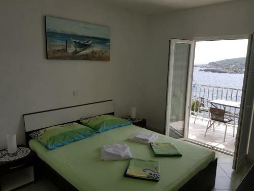 Hostal Villa Feral