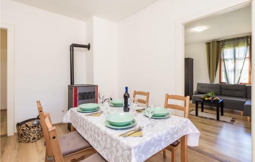 Beautiful Home In Mrkopalj With Wifi And 2 Bedrooms