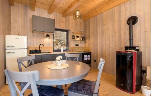 Beautiful Home In Mrkopalj With Wifi And 2 Bedrooms