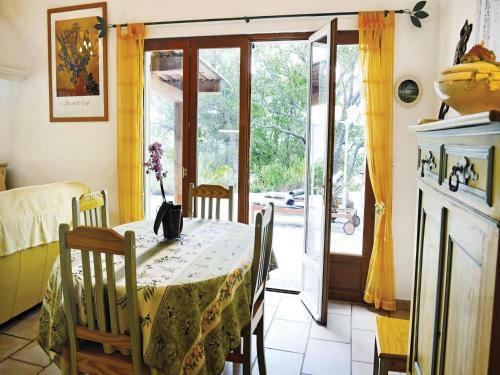 Holiday Home La Lezardiere