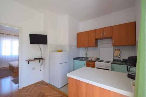 Apartments In Njivice/insel Krk 13278