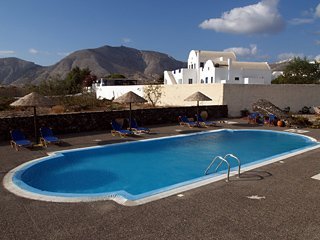 Anna Apartments