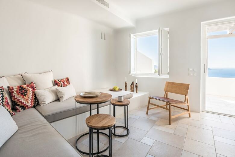 Apartamentos Porto Fira Suites