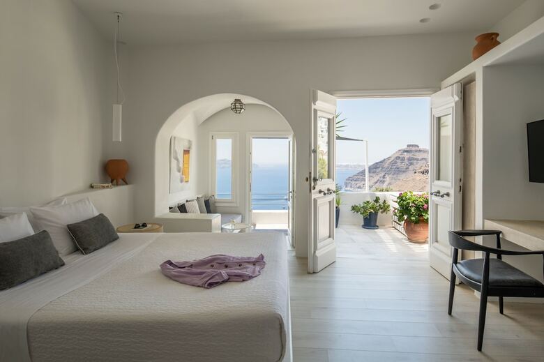 Apartamentos Porto Fira Suites
