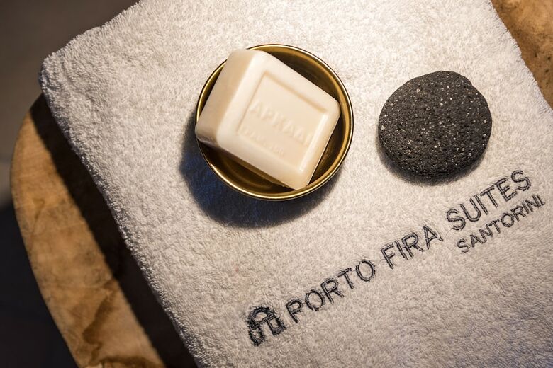 Apartamentos Porto Fira Suites