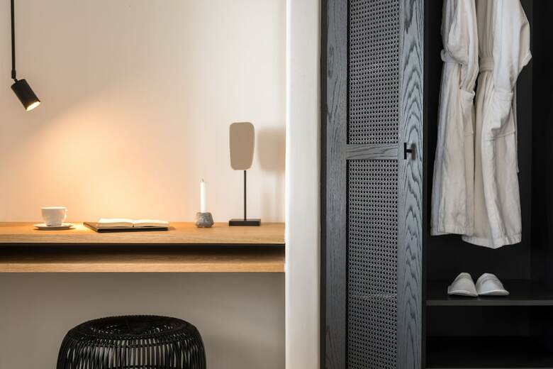 Apartamentos Porto Fira Suites