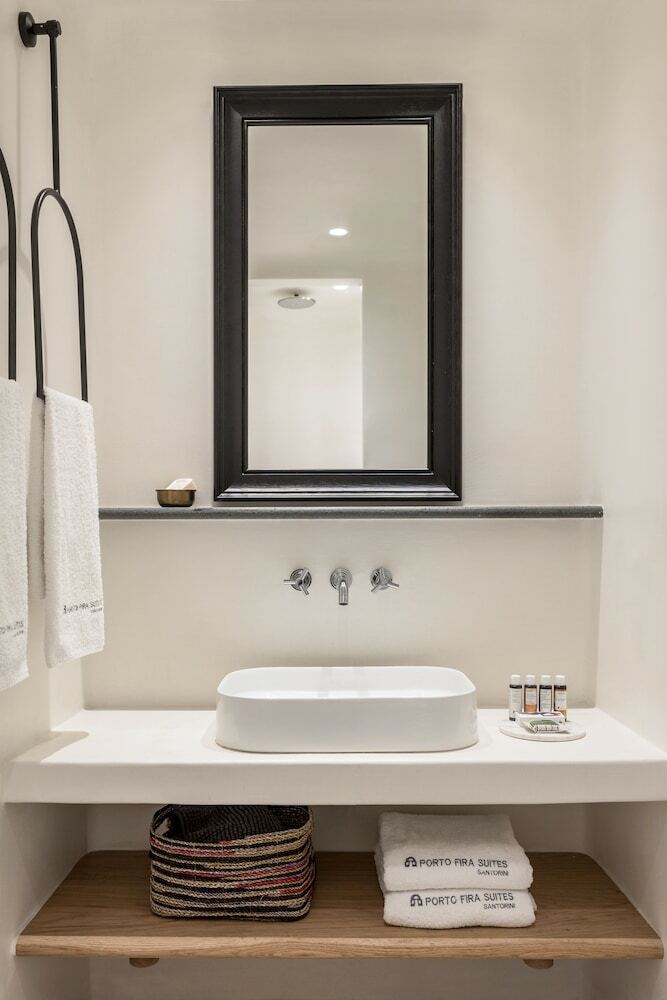 Apartamentos Porto Fira Suites