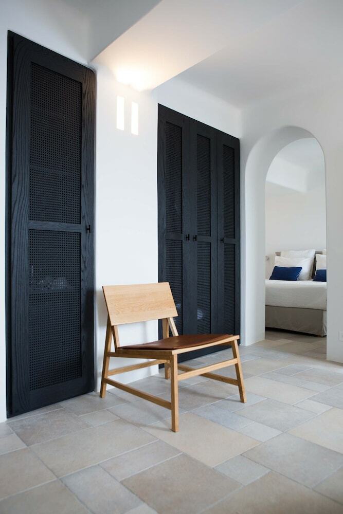 Apartamentos Porto Fira Suites