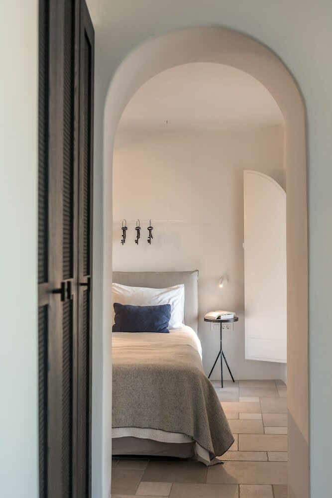 Apartamentos Porto Fira Suites