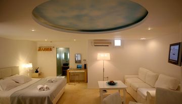 Apartamentos Rocabella Resort & Spa