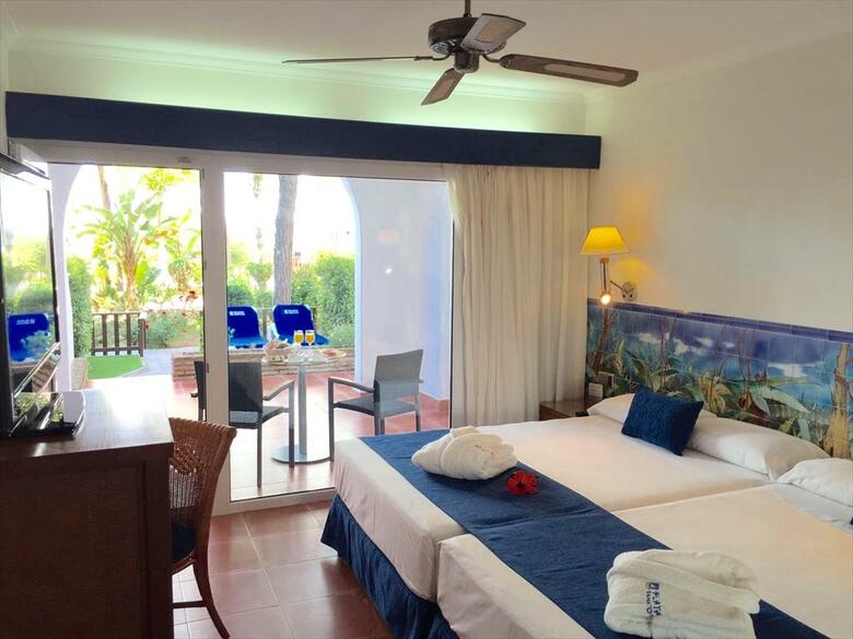 Playacartaya Aquapark & Spa Hotel