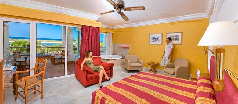 Playacartaya Aquapark & Spa Hotel
