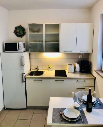 Apartamentos Corinne Garden Residence