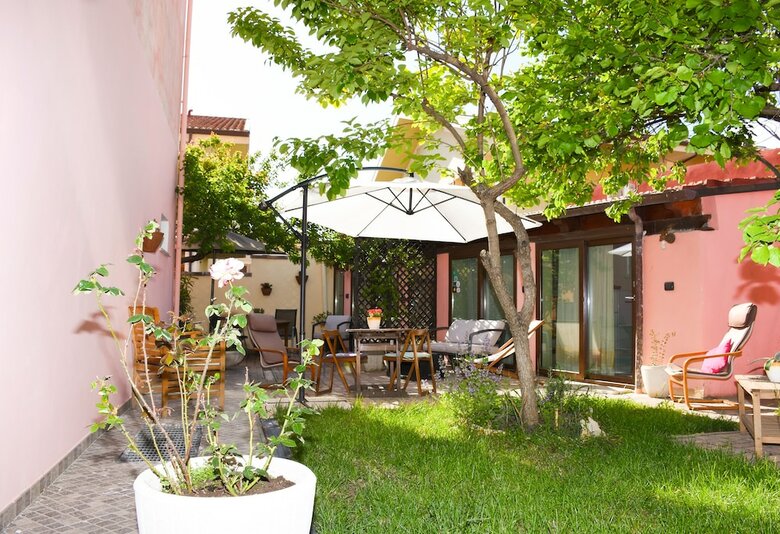 Apartamento Flowery Inn Villa