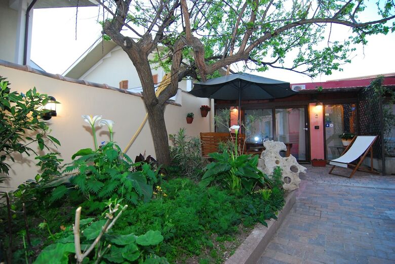 Apartamento Flowery Inn Villa