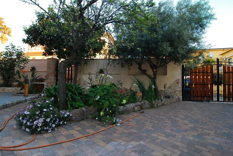 Apartamento Flowery Inn Villa