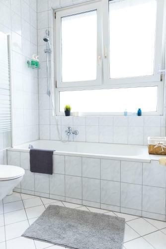 Apartamento - Neu - Gro�e & Gem�tliche 3 Zimmer Wohnung