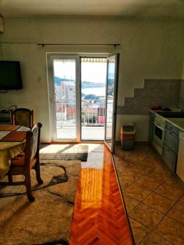 Hostal Apartments Villa Ravli?