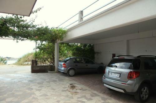 Hostal Apartments Villa Ravli?