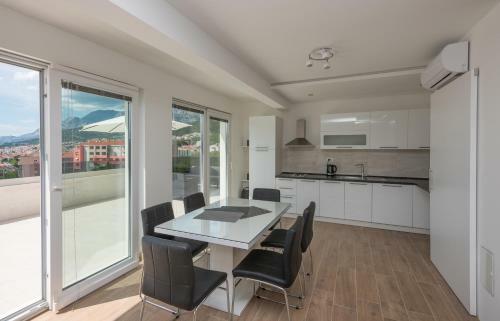 Hostal Apartments Villa Hadria