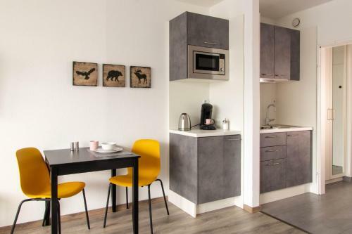 Apartment Bright - Central - Balcony - Tradefair