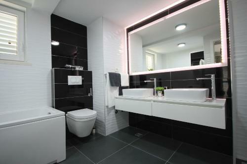 Apartments Toma?