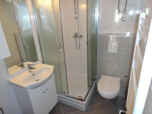 Apartments Anica 2