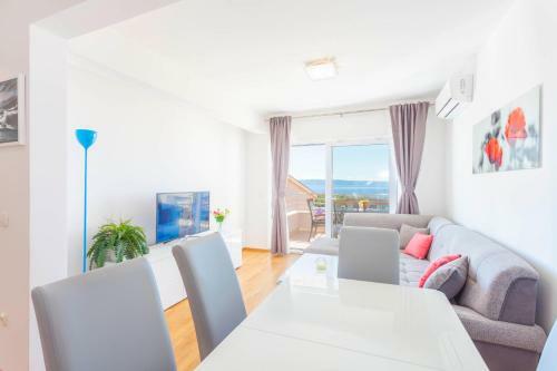 Apartments Dora