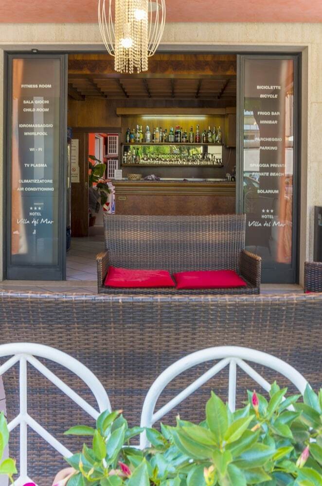 Hotel Villa Del Mar