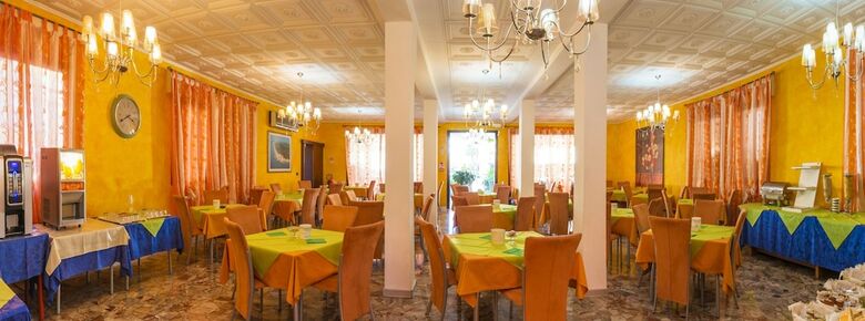 Hotel Villa Del Mar
