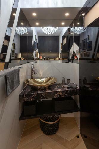 Boutique Apartment Hedonist