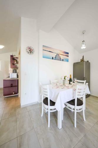 Holiday Home Poljana/insel Ugljan 27710